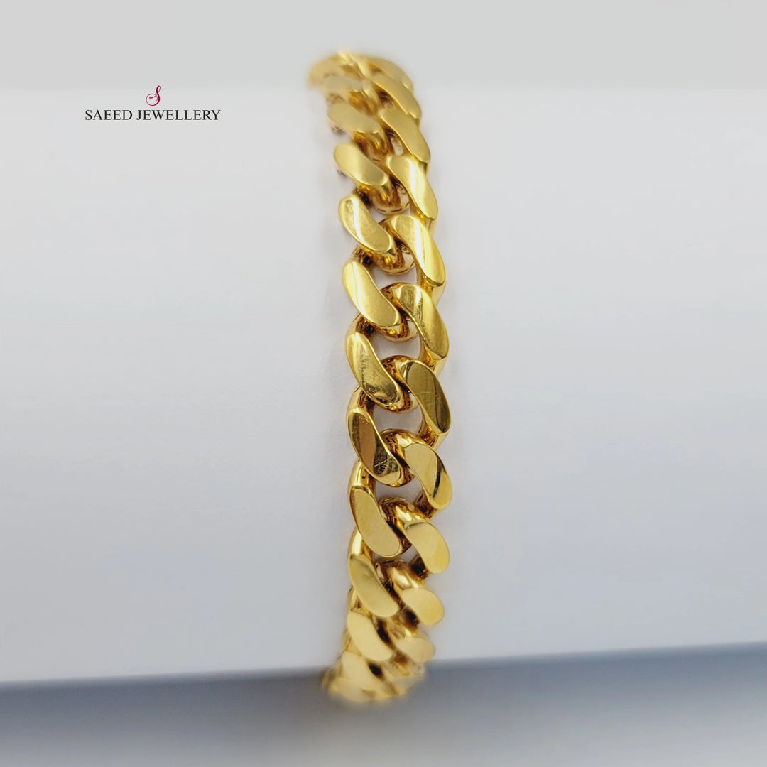 Cuban Links Bracelet Made of 21K Gold by Saeed Jewelry 