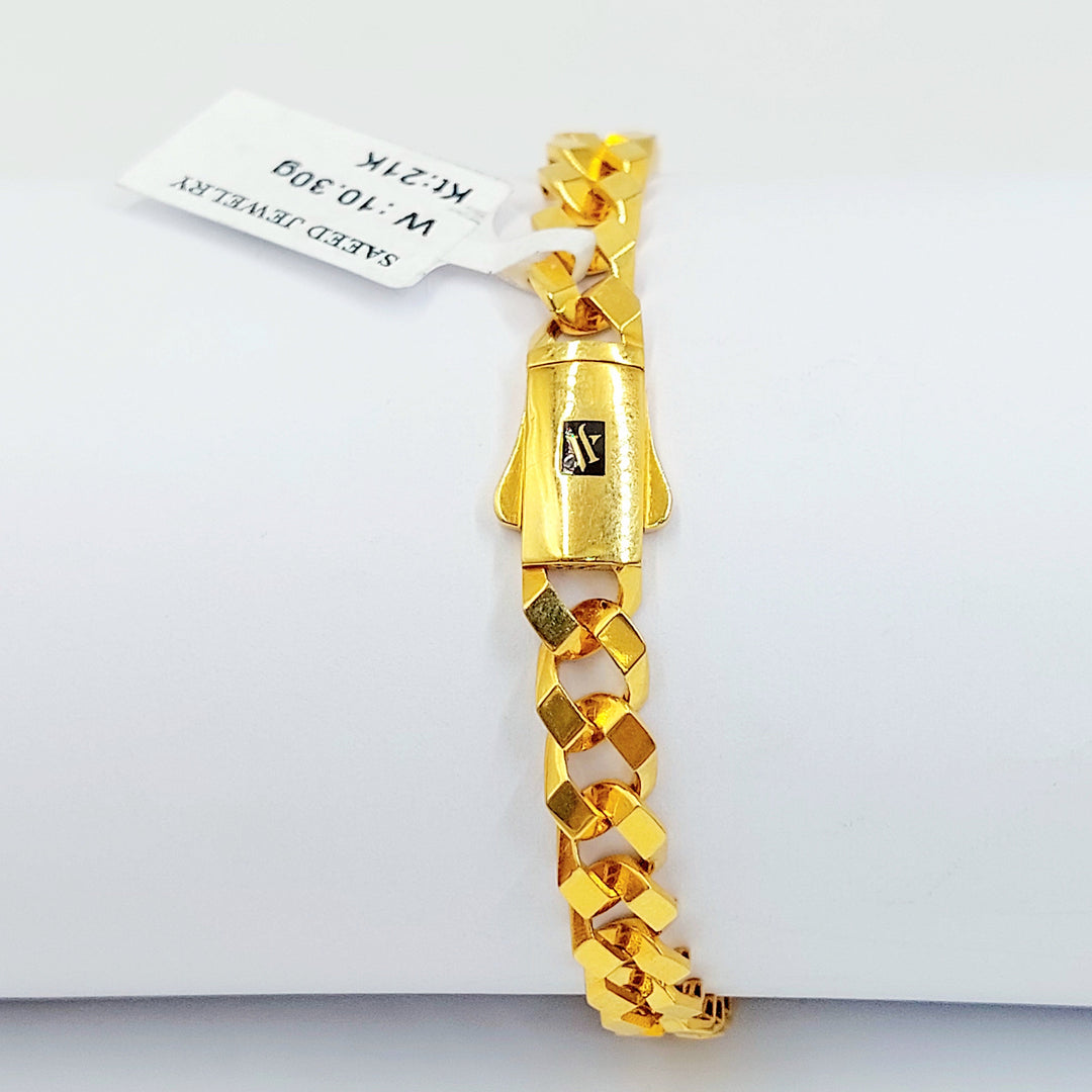 Deluxe Cuban Links Bracelet Made of 21K Gold by Saeed Jewelry 