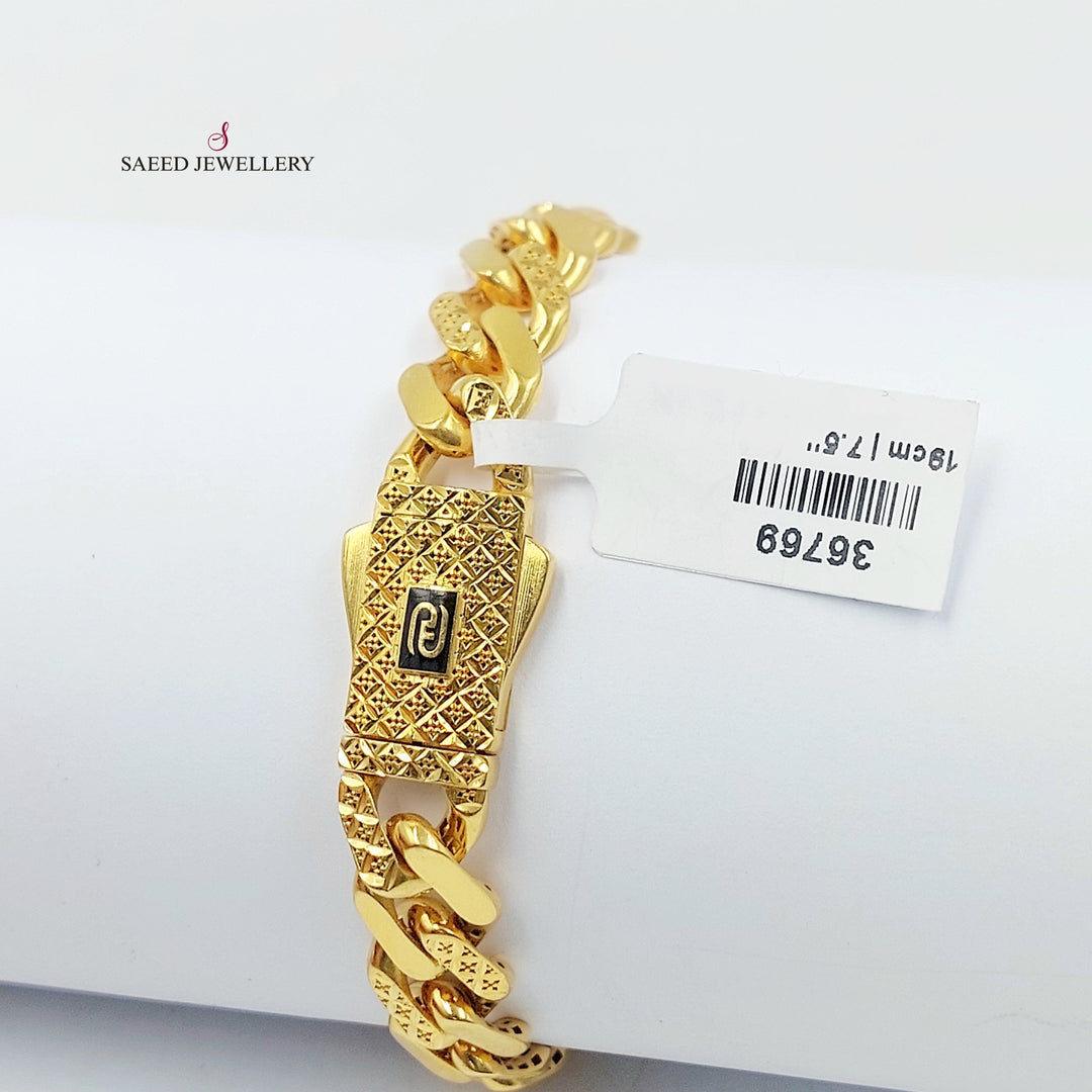 Deluxe Cuban Links Bracelet Made of 21K Gold by Saeed Jewelry 