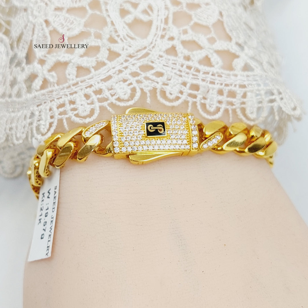 Deluxe Cuban Links Bracelet Made of 21K Gold by Saeed Jewelry 