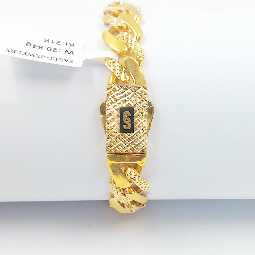 Deluxe Cuban Links Bracelet Made of 21K Gold by Saeed Jewelry 