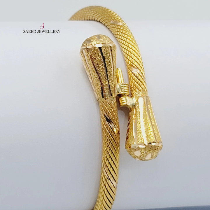 Engraved pears Bracelet Made of 21K Gold by Saeed Jewelry 