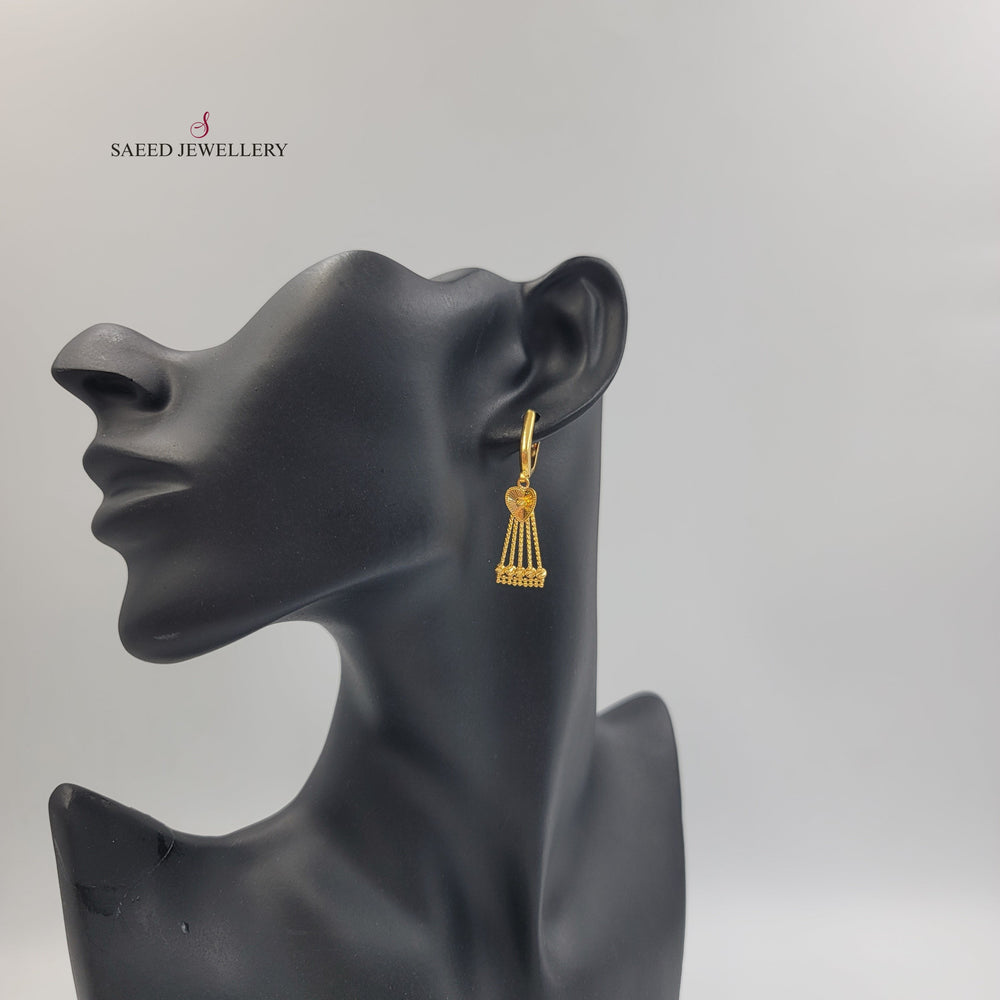 Heart Earrings Made of 21K Gold by مجوهرات الشيخ سعيد 