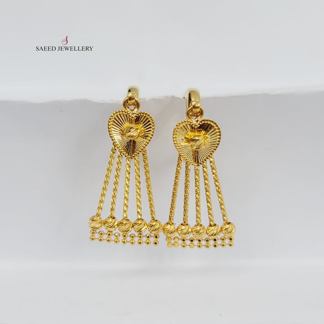 Heart Earrings Made of 21K Gold by مجوهرات الشيخ سعيد 