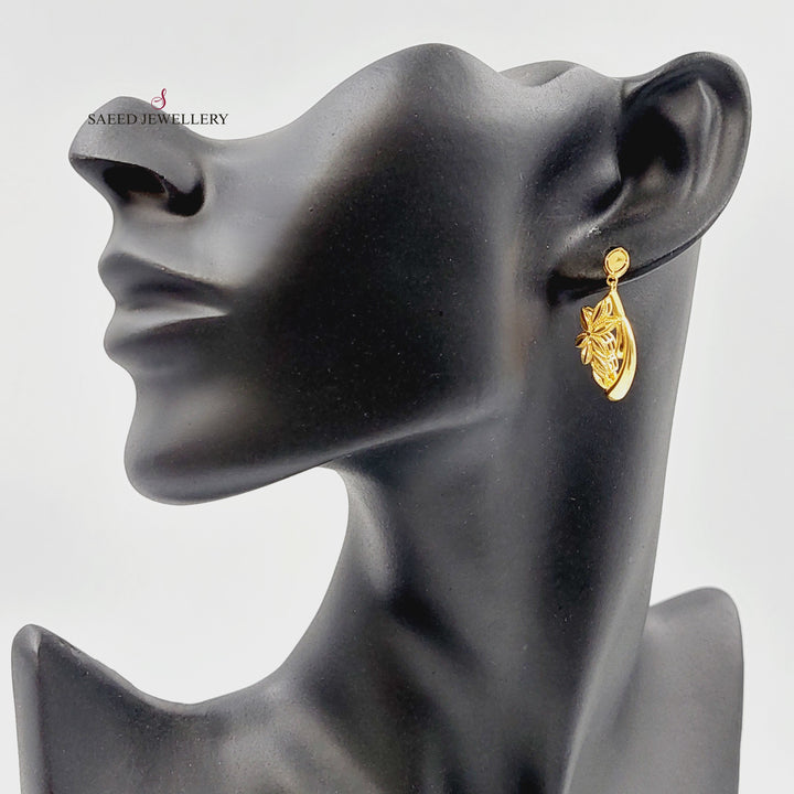 21K Gold Leaf Screw Earrings by Saeed Jewelry - Image 3