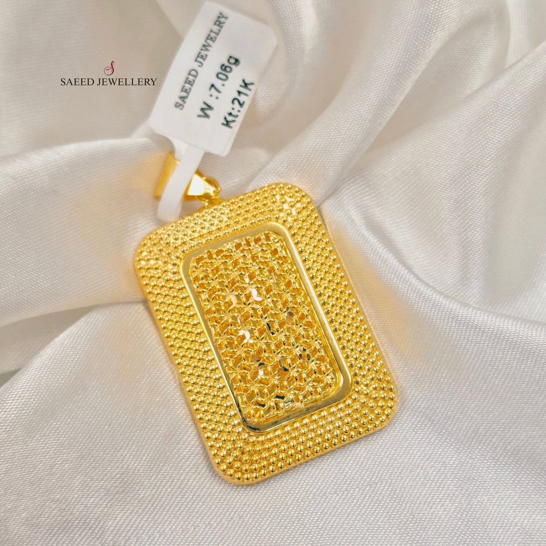 Deluxe Engraved Pendant Made of 21K Gold by Saeed Jewelry 