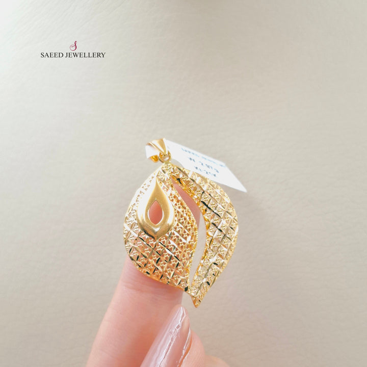 Deluxe Engraved Pendant Made of 21K Gold by Saeed Jewelry 