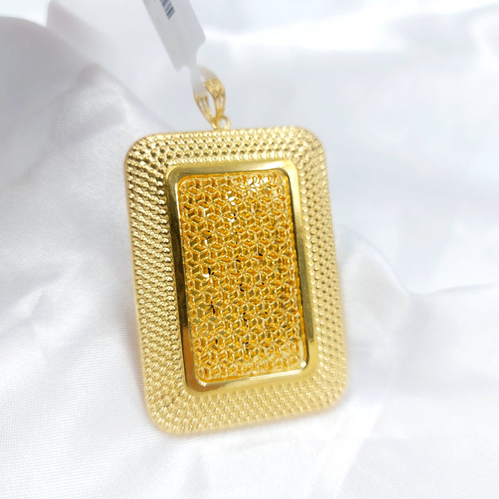 Engraved Pendant Made of 21K Gold by Saeed Jewelry 