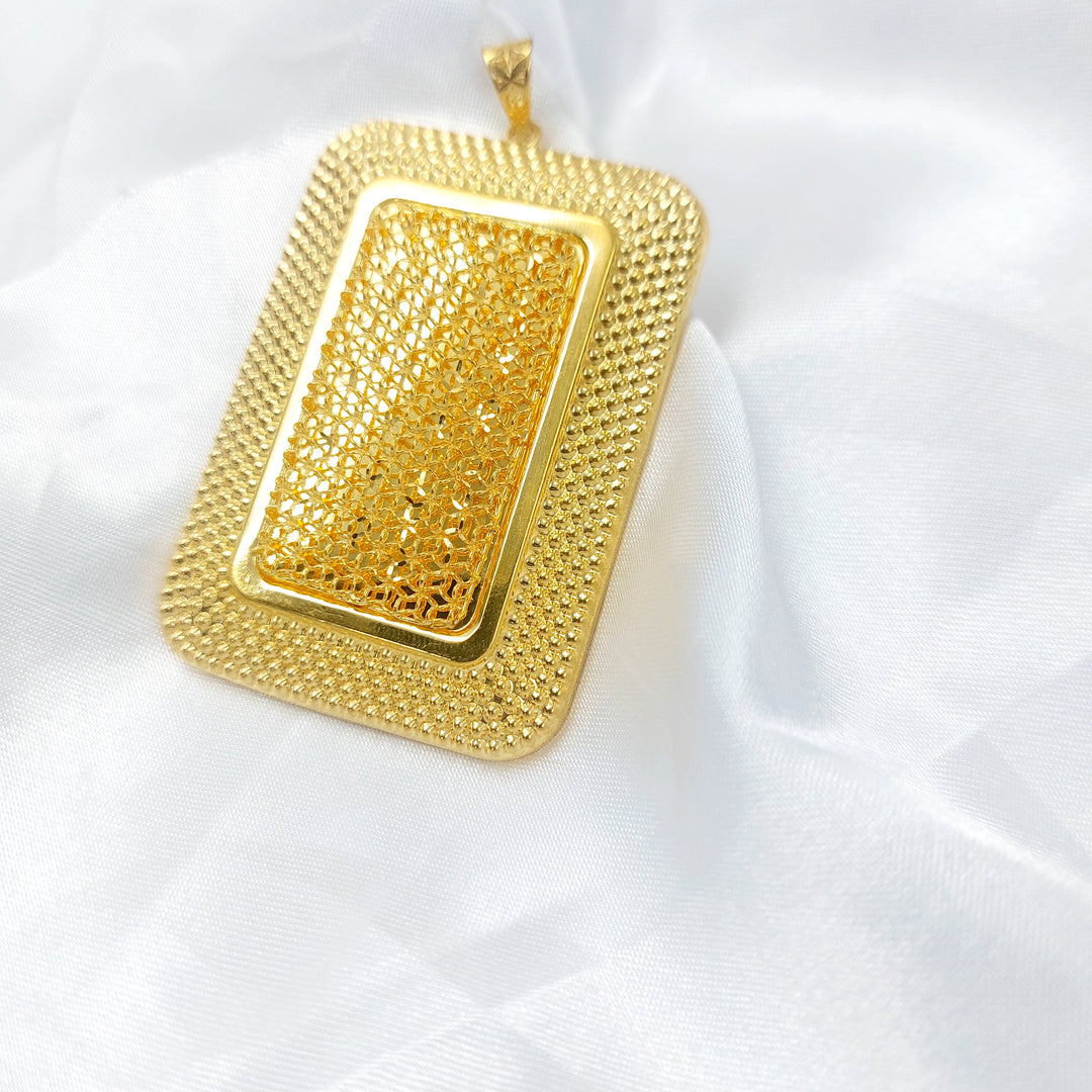 Engraved Pendant Made of 21K Gold by Saeed Jewelry 