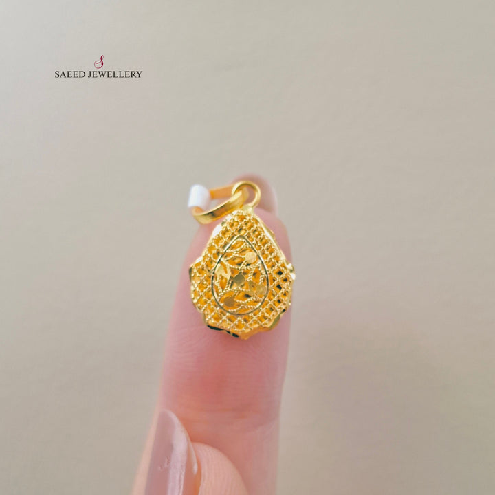 Light Kuwaiti Pendant Made of 21K Gold by Saeed Jewelry 