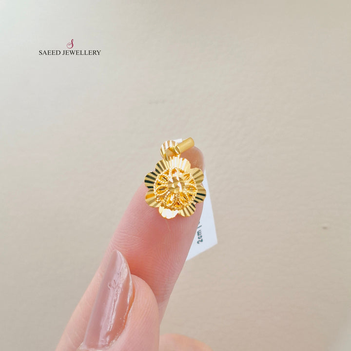 Light Kuwaiti Pendant Made of 21K Gold by Saeed Jewelry 