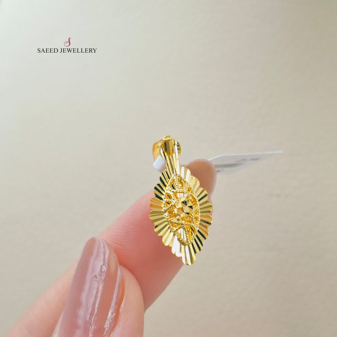 Light Kuwaiti Pendant Made of 21K Gold by Saeed Jewelry 