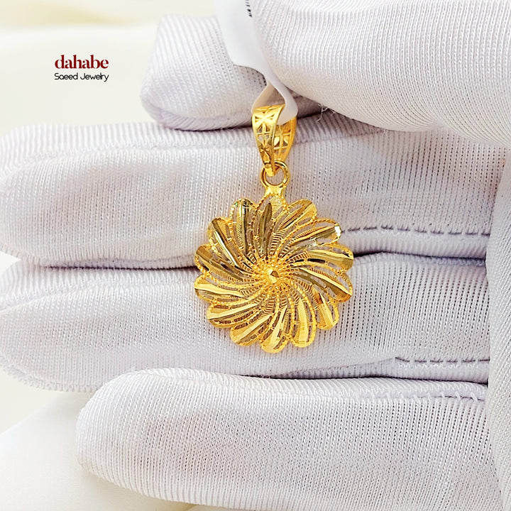 21K تعليقة وردة-مجوهرات الشيخ سعيد-Saeed Jewelry 