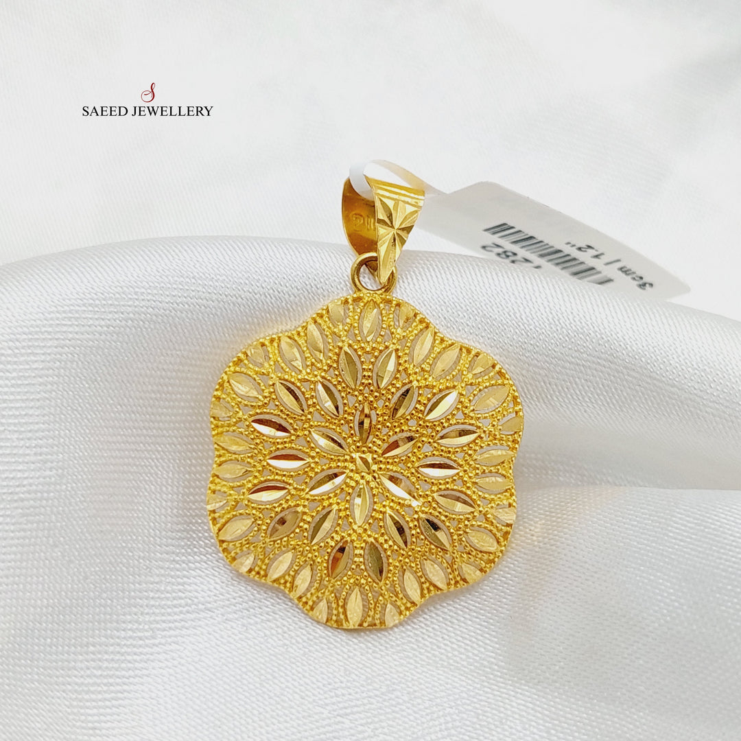 21K Gold Star Pendant by Saeed Jewelry - Image 4