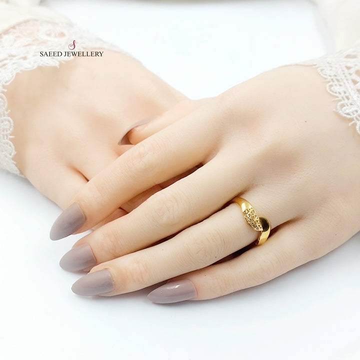 Deluxe Engraved Ring Made of 21K Gold by Saeed Jewelry 