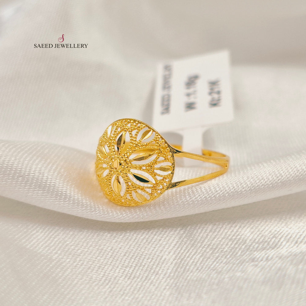 Rounded Ring Made of 21K Gold by Saeed Jewelry 