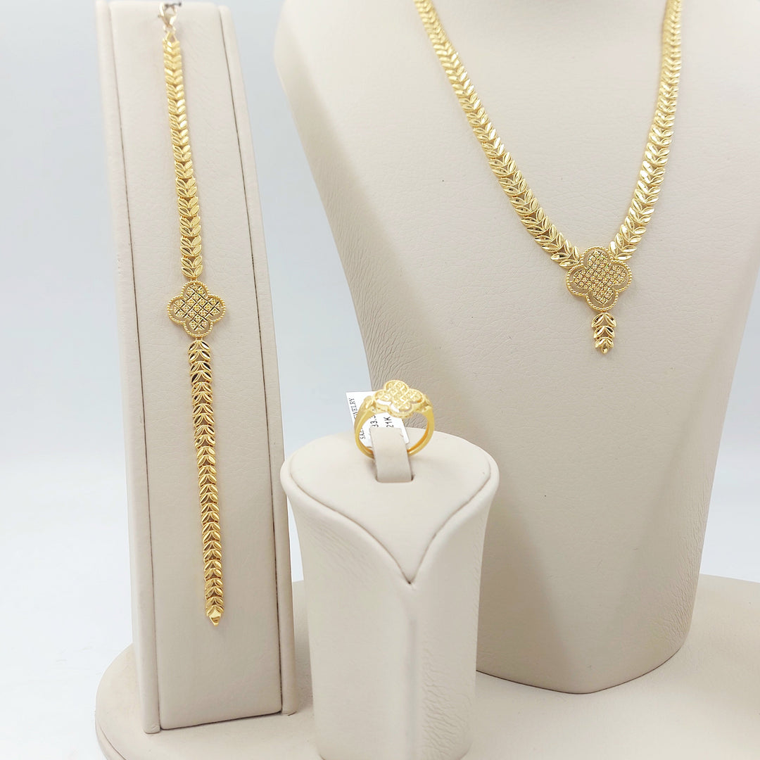 Leaf Rose Set Made of 21K Gold by Saeed Jewelry 