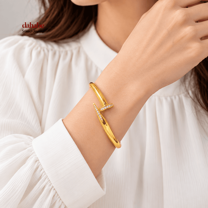 21K Gold Nail Bangle Bracelet