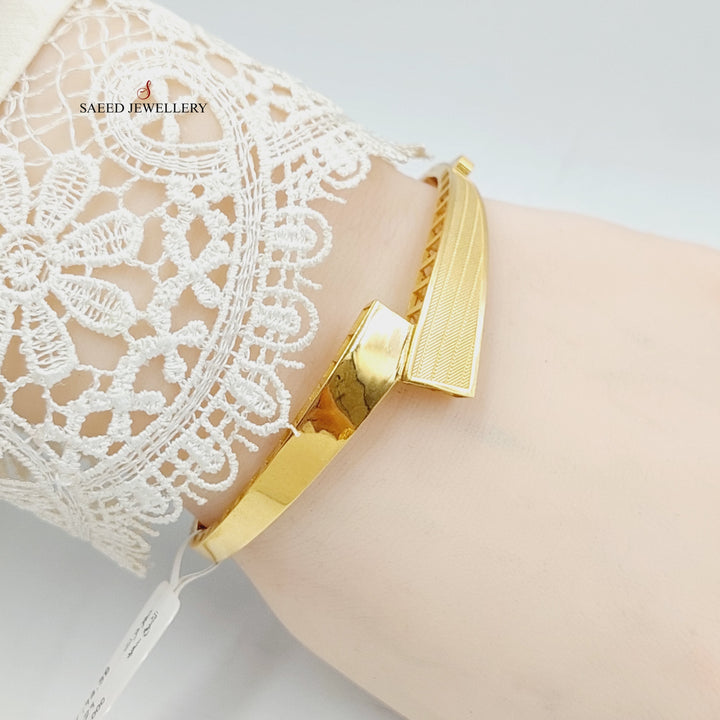 21K Gold Antiqued Belt Bangle Bracelet by Saeed Jewelry - Image 3