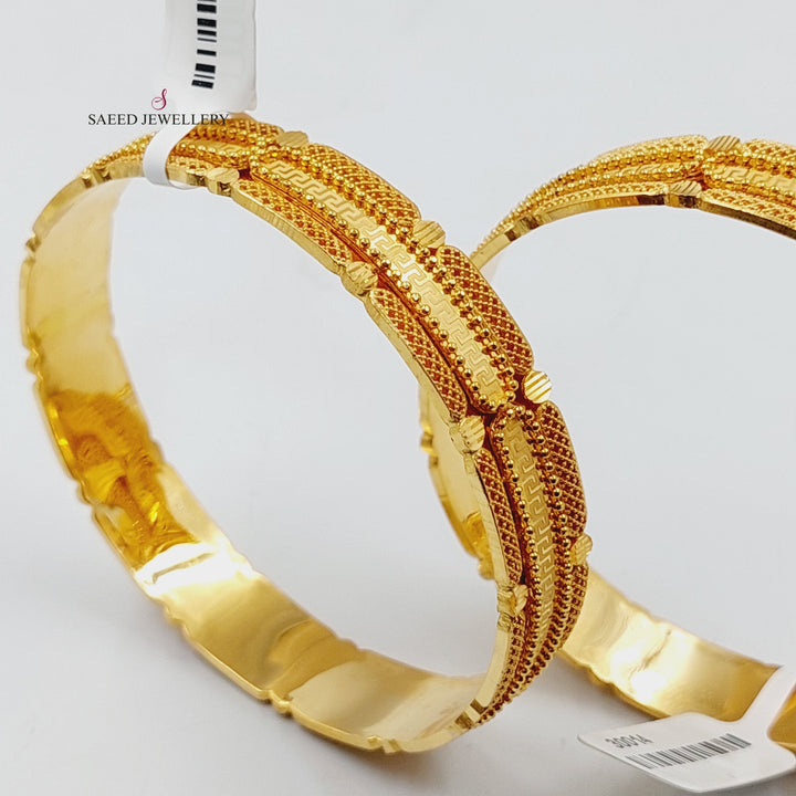 21K Gold Deluxe Kuwaiti Bangle by Saeed Jewelry - Image 3