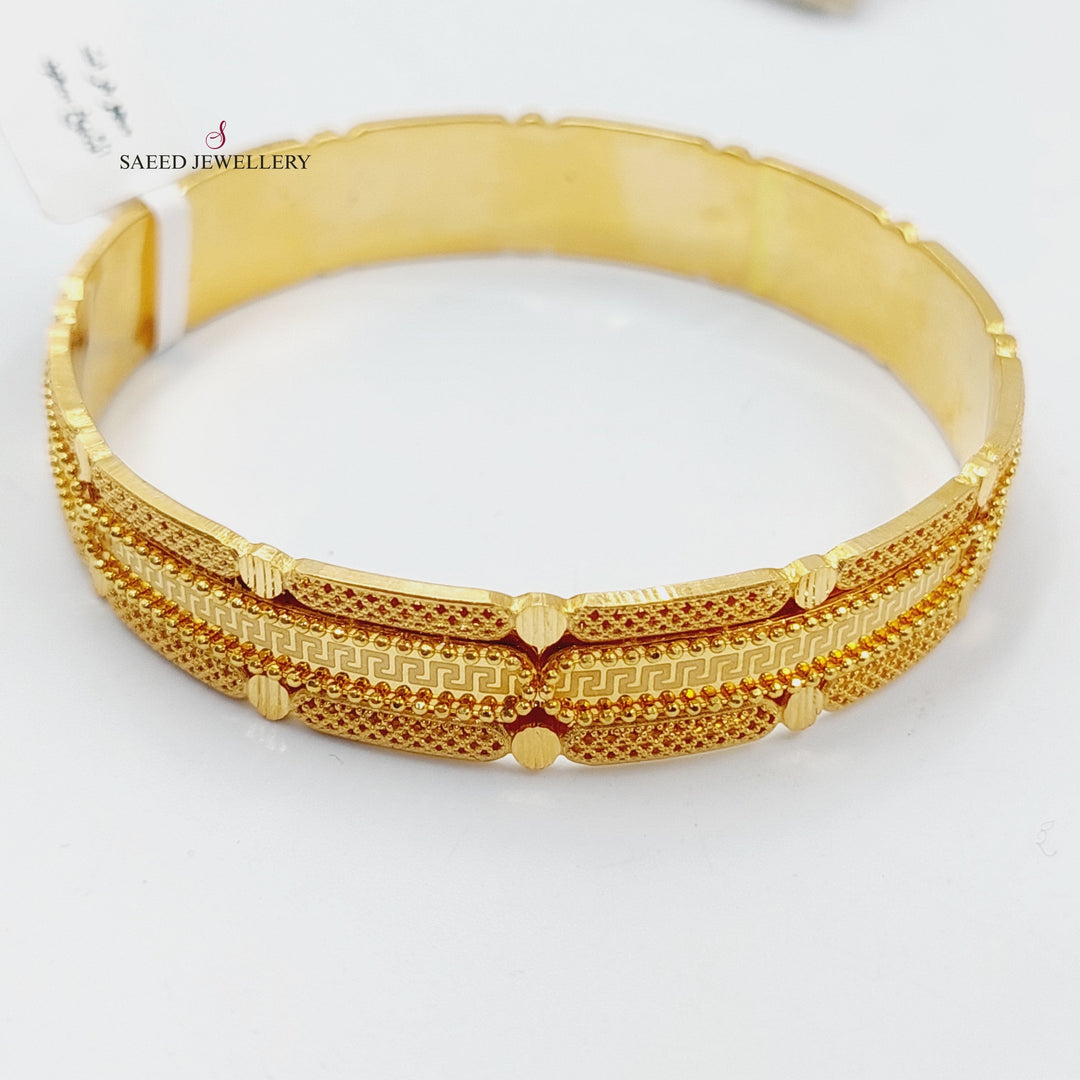 21K Gold Deluxe Kuwaiti Bangle by Saeed Jewelry - Image 4