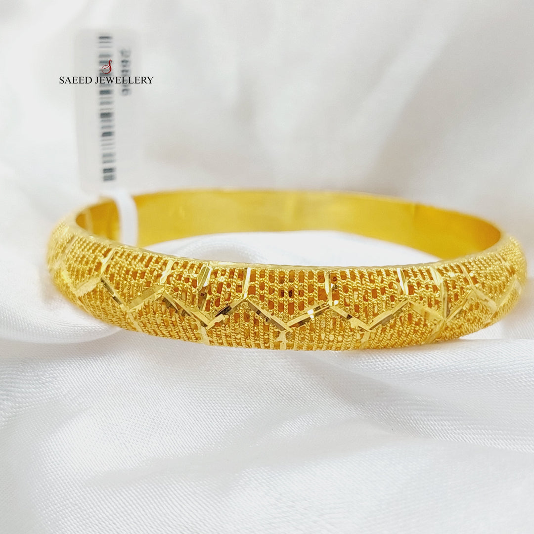 21K Gold Engraved Emirati Bangle by Saeed Jewelry - Image 2