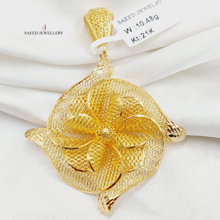 21K Gold Engraved Rose Pendant by Saeed Jewelry - Image 4