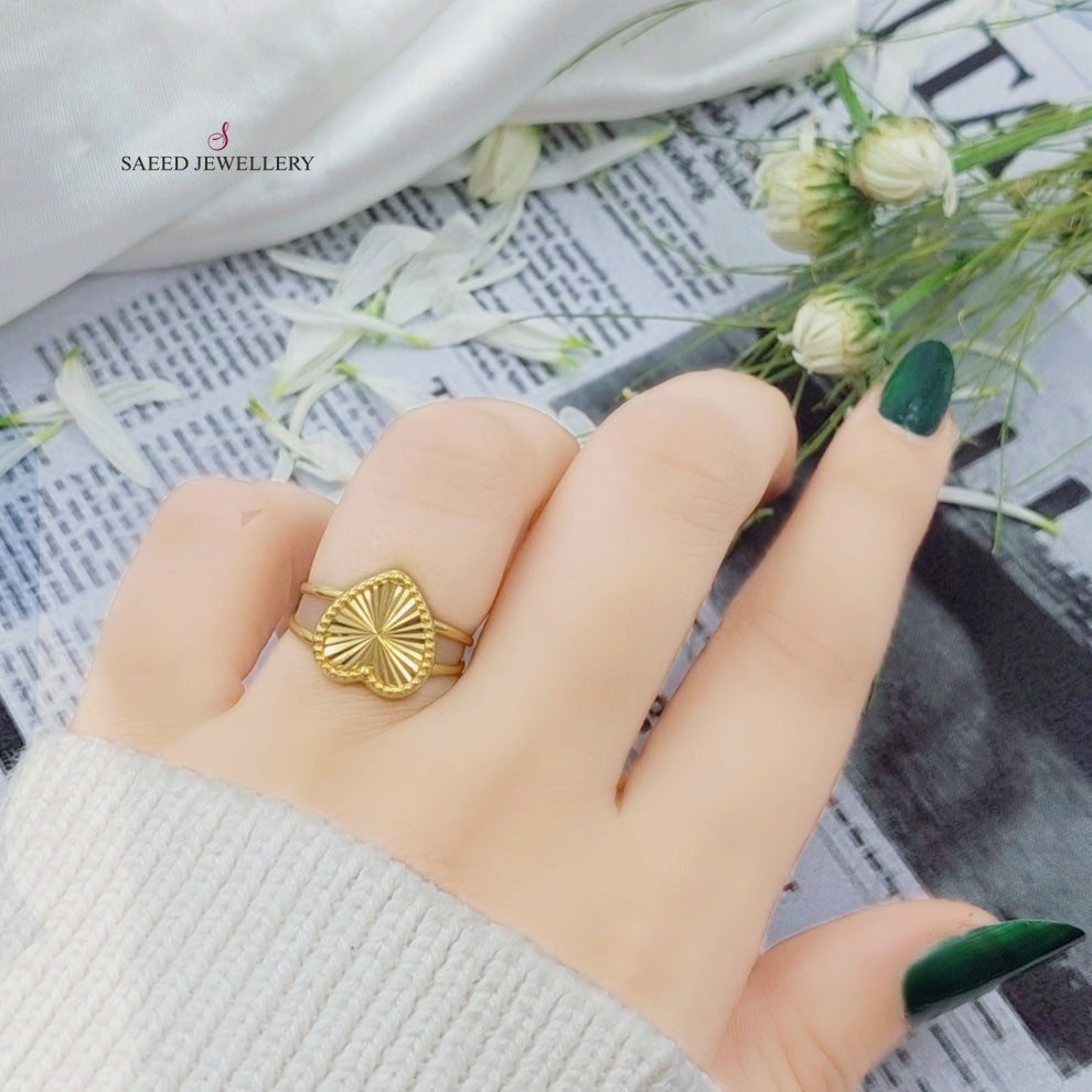 18K Gold Heart Ring by Saeed Jewelry - Image 2