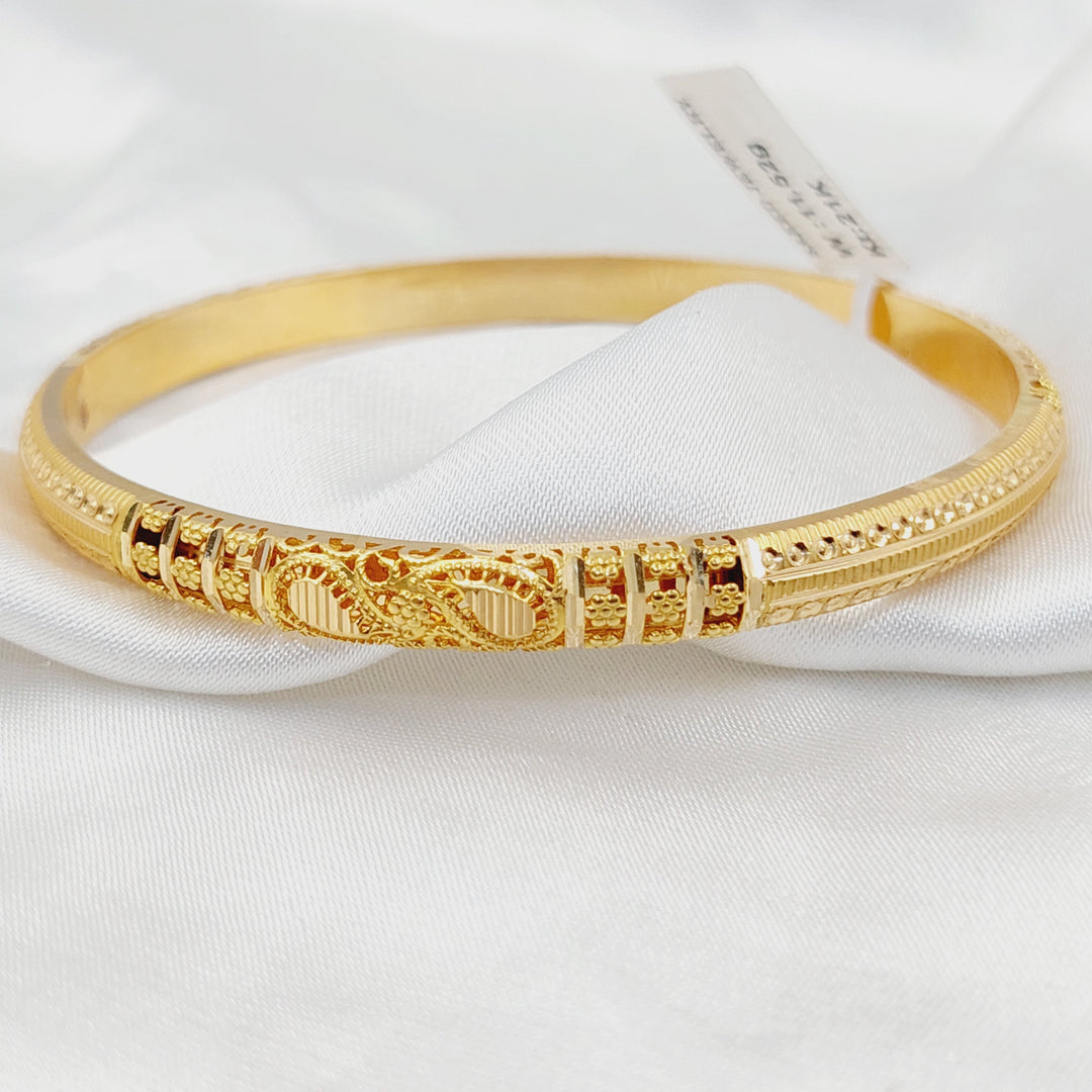 21K Gold Engraved Kuwaiti Bangle by Saeed Jewelry - Image 1