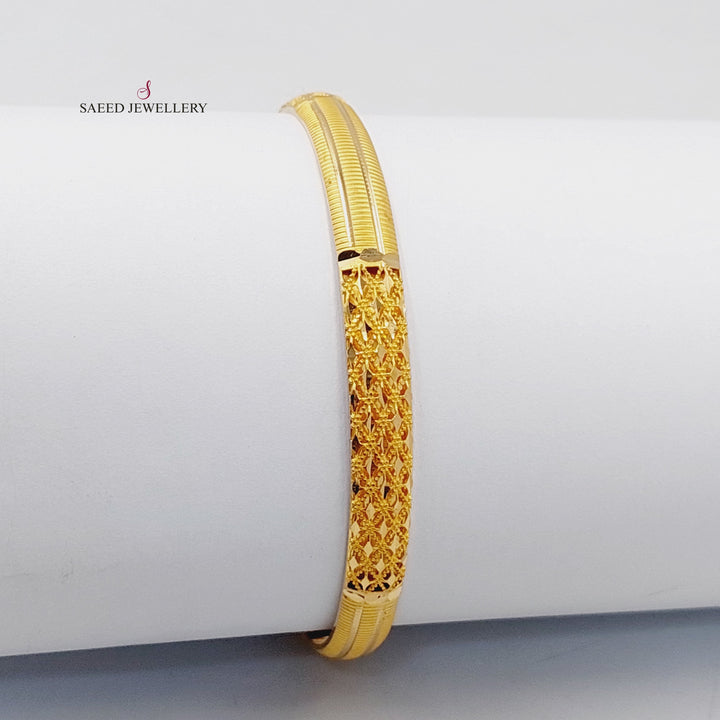 21K Gold Kuwaiti Bangle by Saeed Jewelry - Image 2