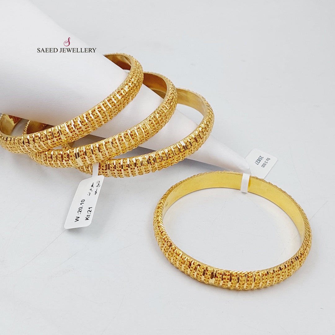 21K Gold Kuwaiti Bangle by Saeed Jewelry - Image 3