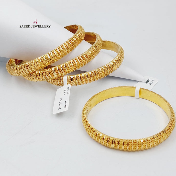 21K Gold Kuwaiti Bangle by Saeed Jewelry - Image 6