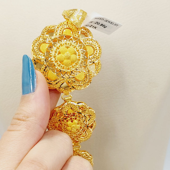 21K Gold Kuwaiti Pendant by Saeed Jewelry - Image 4