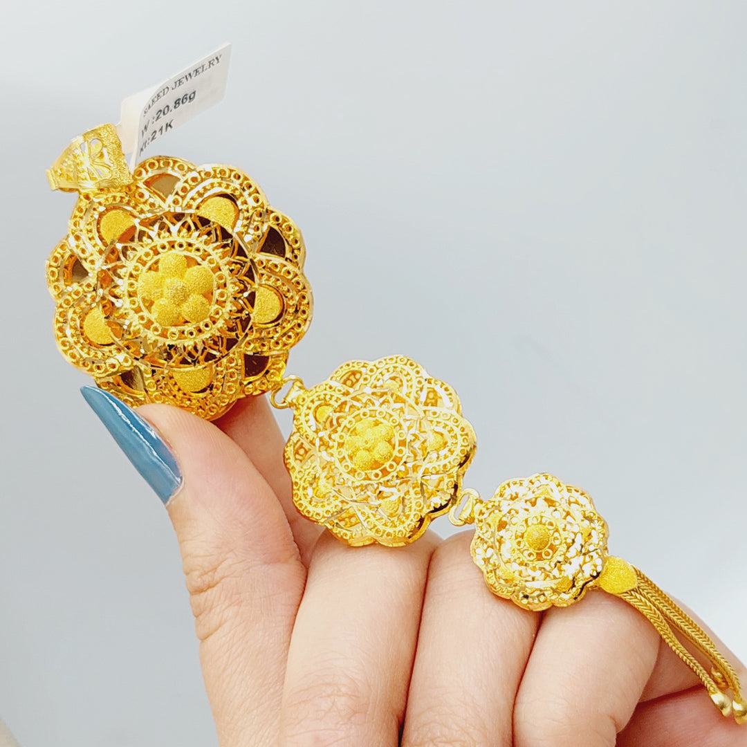 21K Gold Kuwaiti Pendant by Saeed Jewelry - Image 5