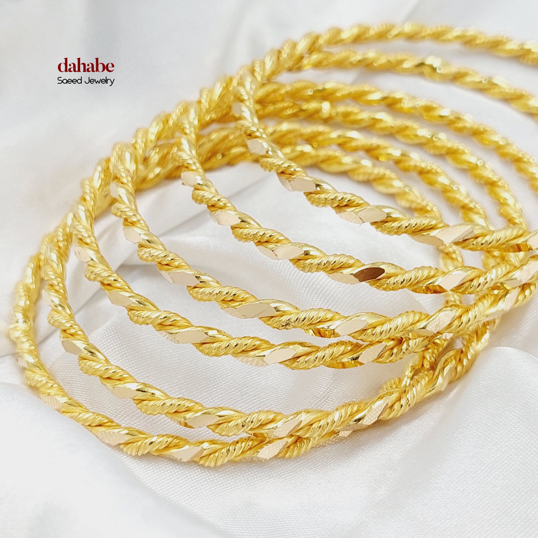 21K Gold Twisted Bangle
