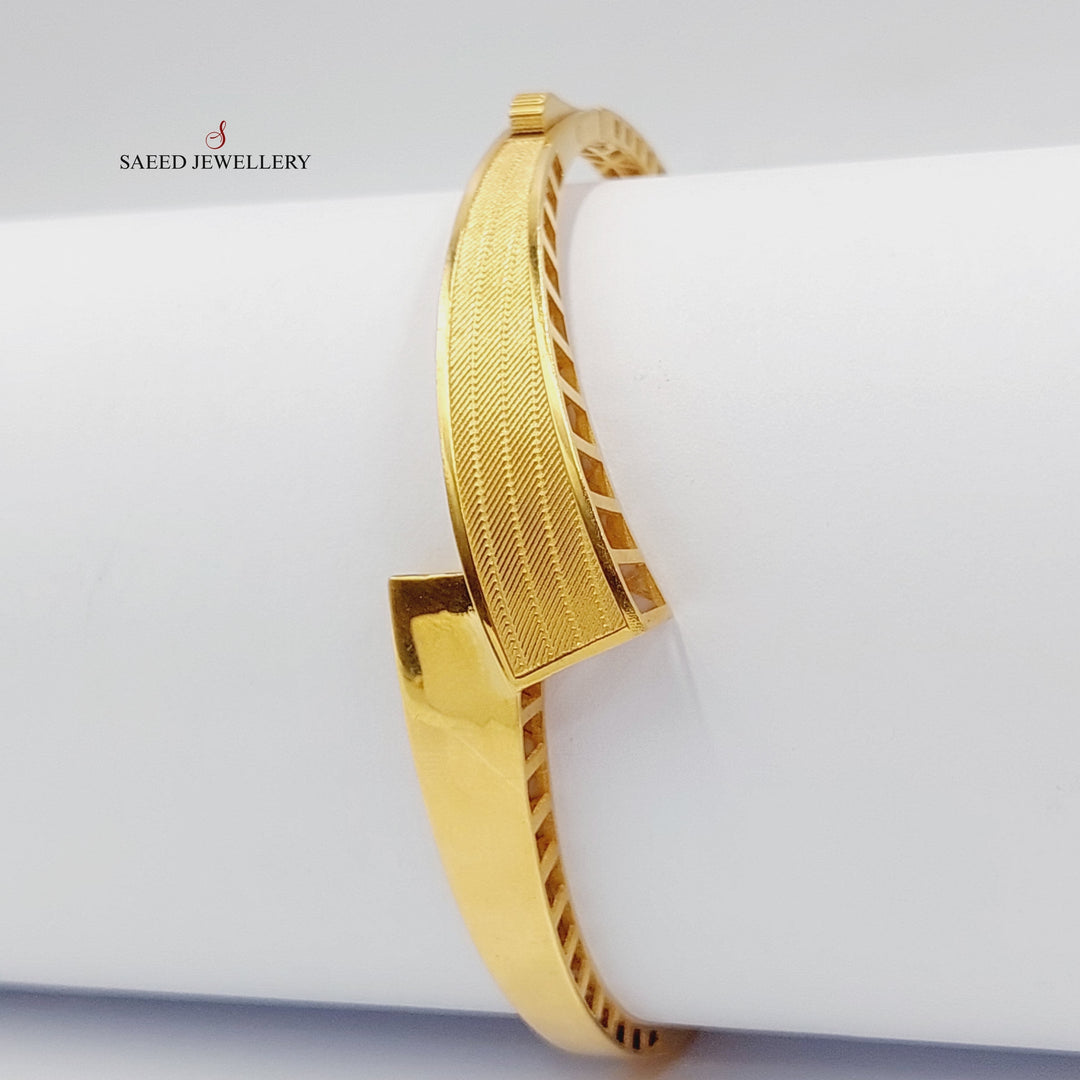 21K Gold Antiqued Belt Bangle Bracelet by Saeed Jewelry - Image 21