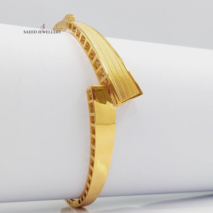 21K Gold Antiqued Belt Bangle Bracelet by Saeed Jewelry - Image 7