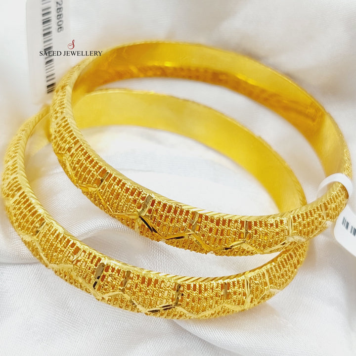 21K Gold Engraved Emirati Bangle by Saeed Jewelry - Image 10