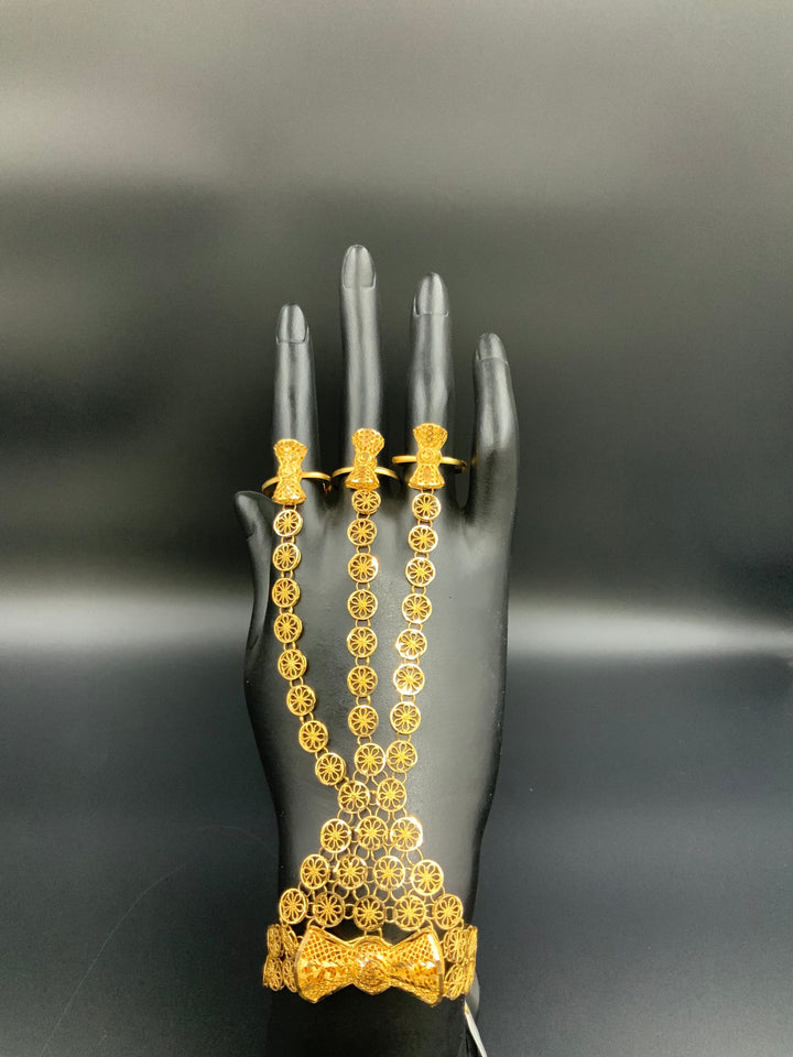 21K Gold Emirati Hand Bracelet by Saeed Jewelry - Image 8