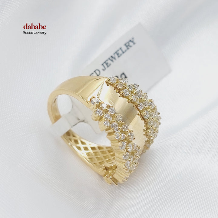 18K Gold Zircon Deluxe Ring