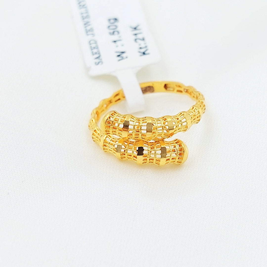 Deluxe Engraved Ring Made of 21K Gold by Saeed Jewelry 