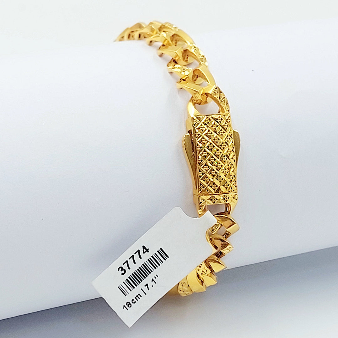 Engraved Cuban Links Bracelet